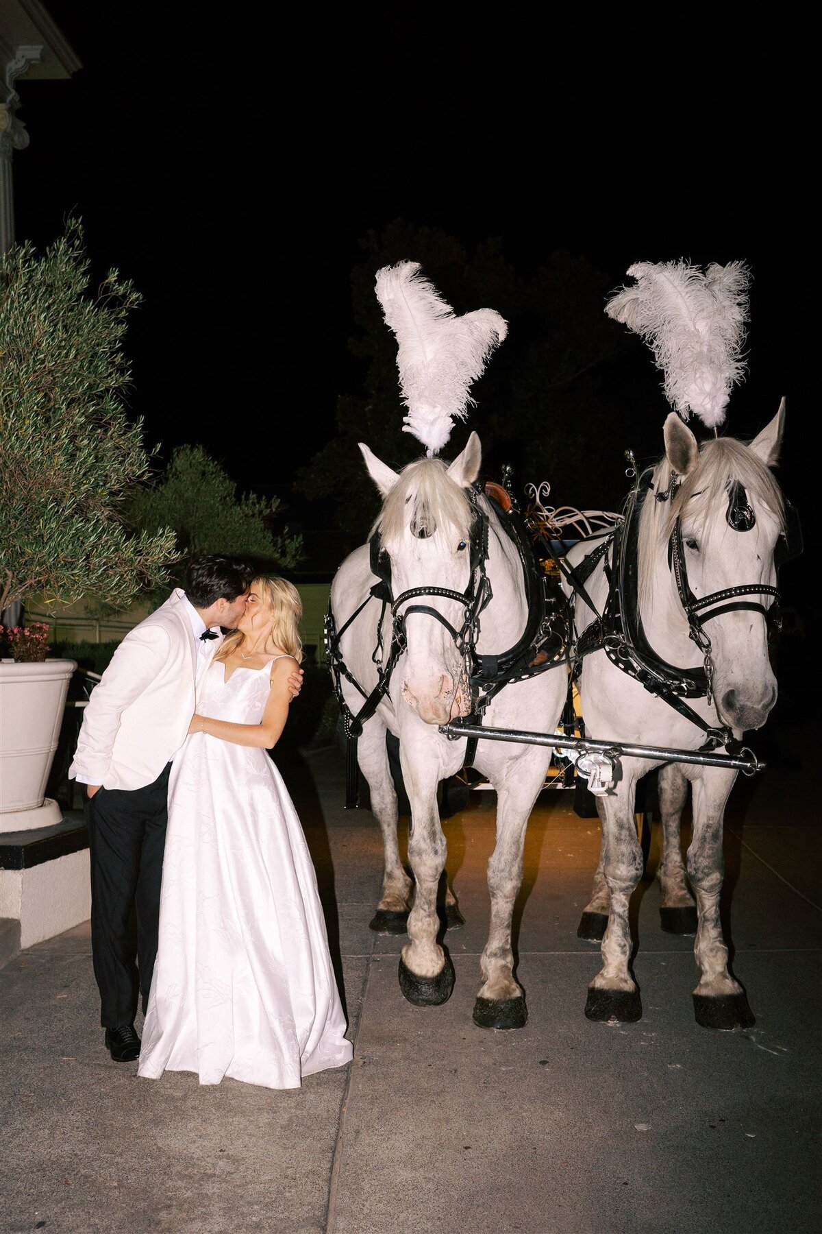 WILLOW-AND-BEN-NAPA-WEDDING-PHOTOGRAPHER-723