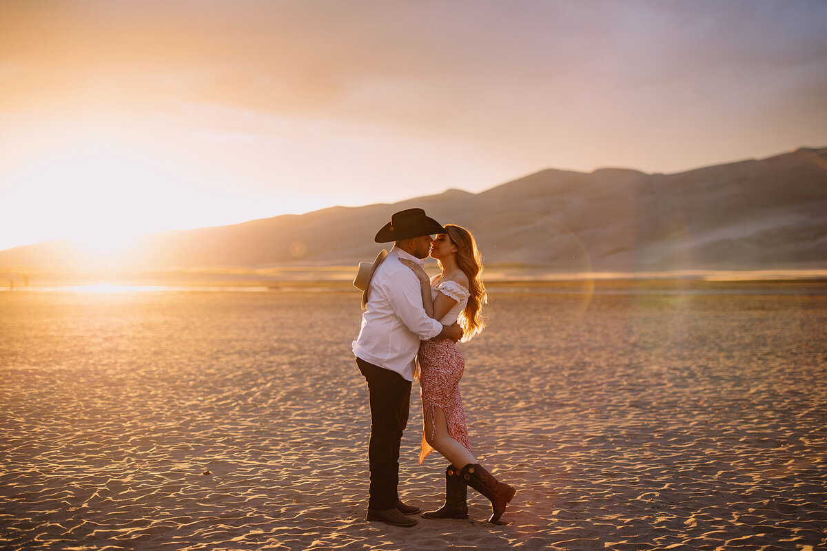 Fort Collins Engagement Wedding Photographer Denver LGBTQ Queer Same Sex Inclusive Estes Park Colorado Venue Planner RMNP Liz Osban 080