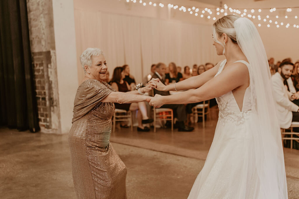 24 - Rialto Theatre Wedding Mother Daughter Dance - Tampa Bay Wedding Planner