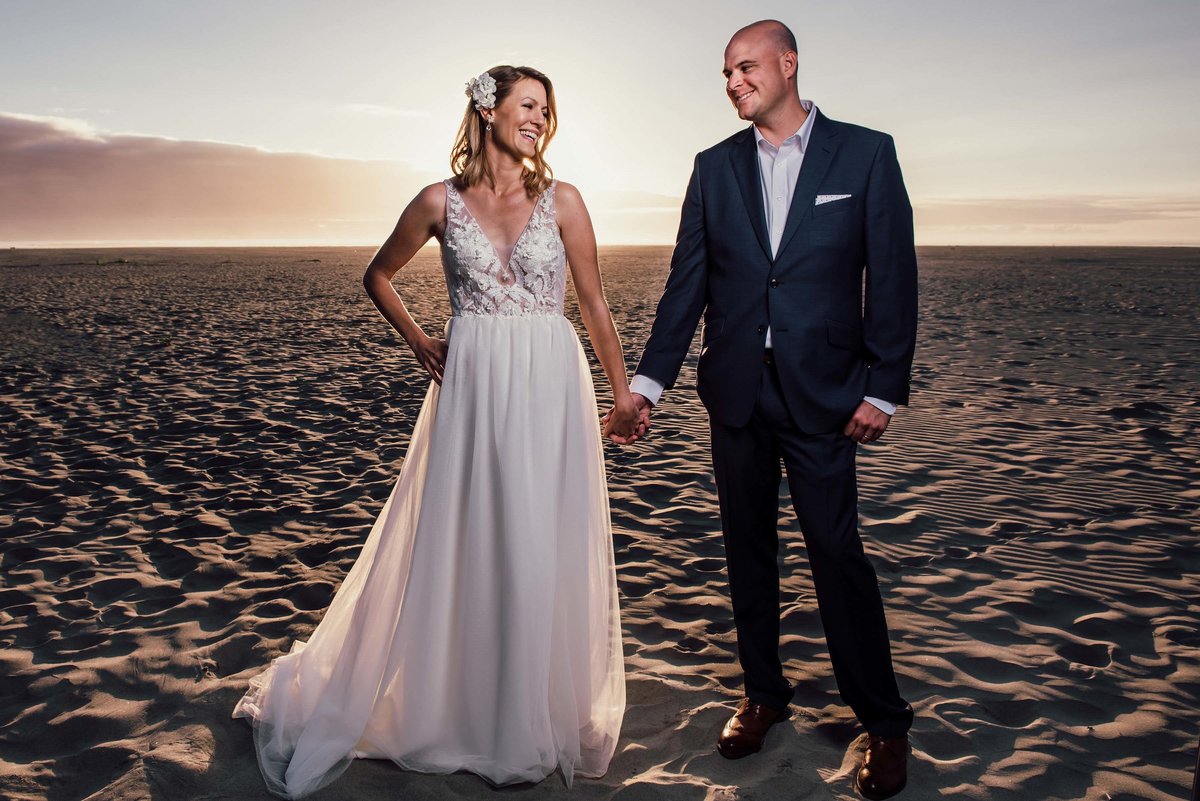4Louisa-rose-photography-wedding-photographer-seaside-Cannon-Beach-Astoria-oregon