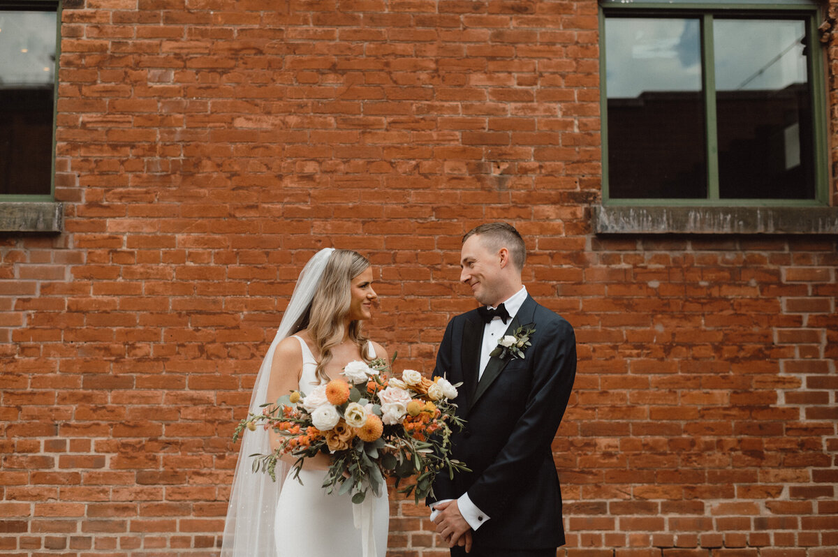 AllieJenningsPhoto-MCGregWedding-SNEAKPEEKS-25