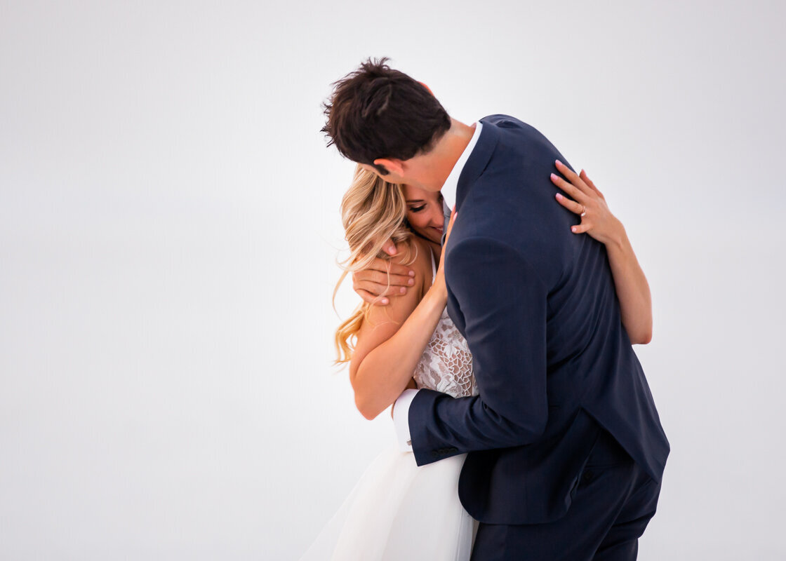 180830_Jenn&BenBridals_BonnevilleSaltFlatsUtah_AnjaJensenPhotography_001-203