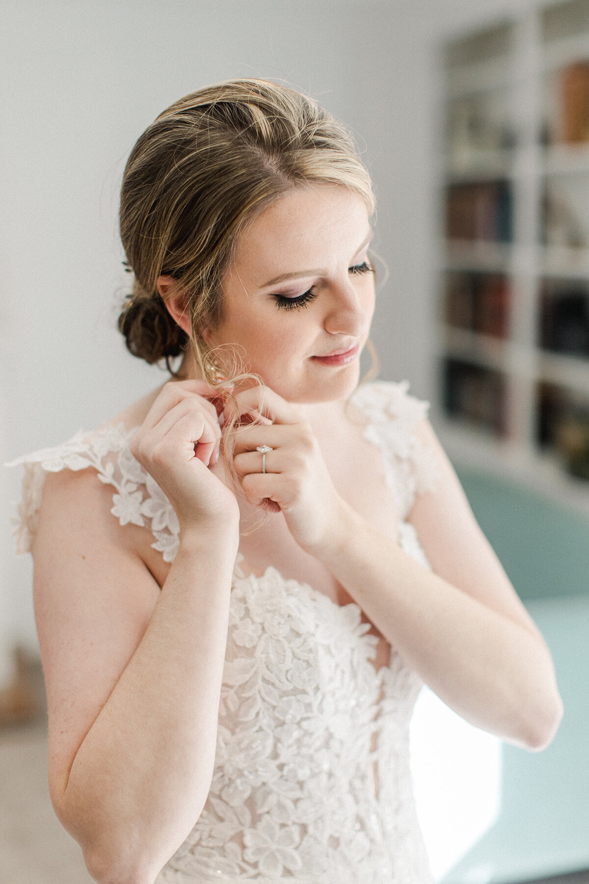 Fall Bridal Makeup by Mong Bui 3