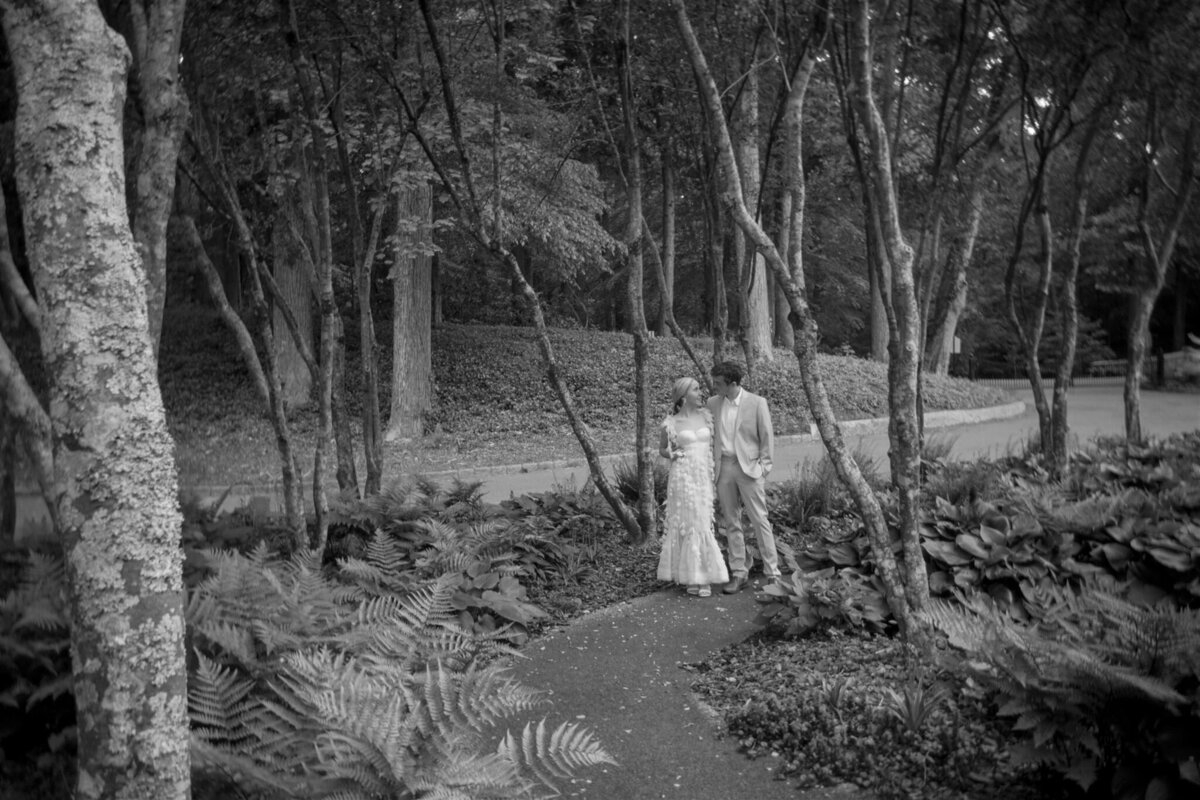 Cator Woolford Gardens Atlanta Engagement Session Hannah Forsberg Film Wedding Photography6