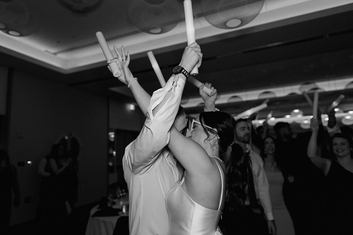 Lido-Beach-Resort-Wedding_0116