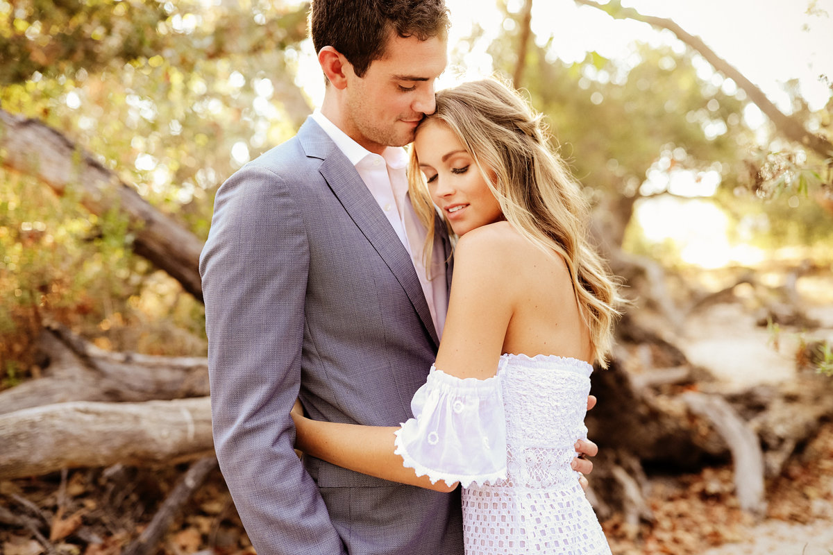 Rustic_Engagement_Session_003