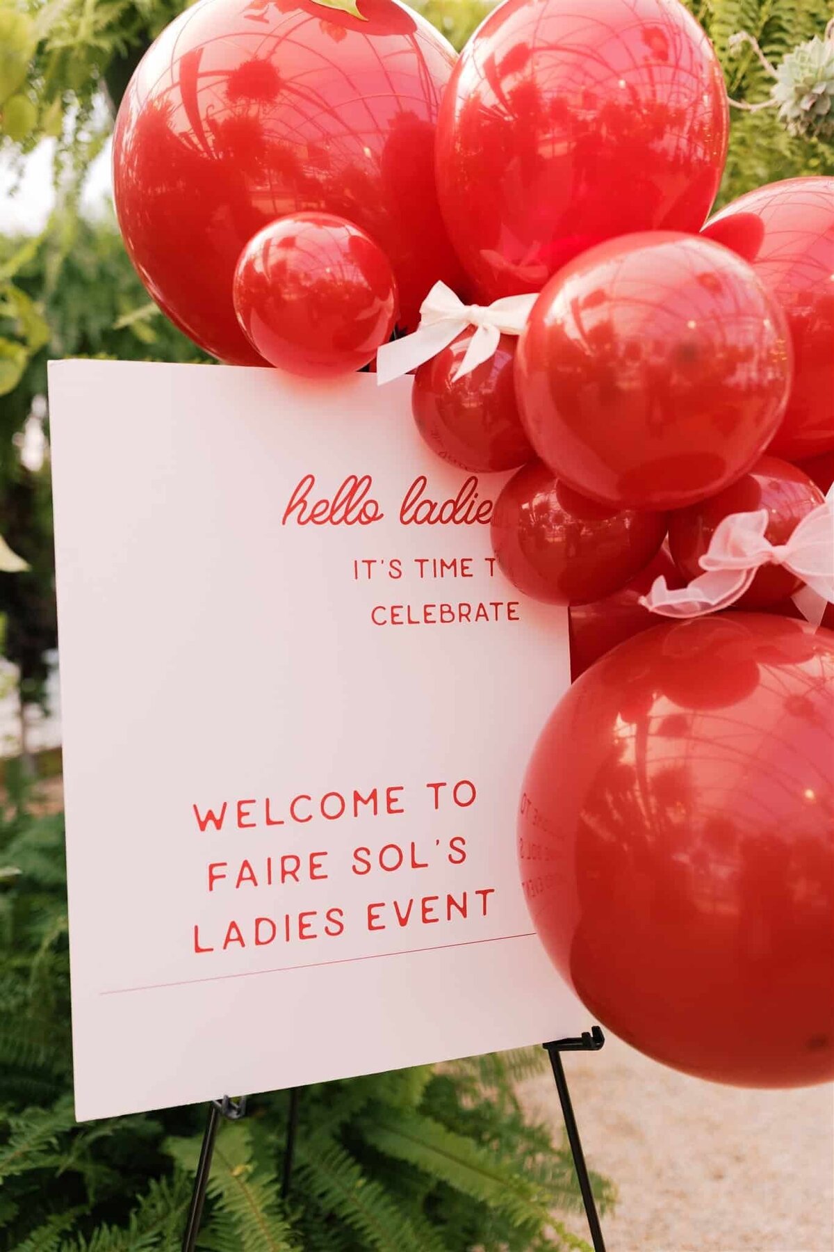 Faire-Sol-Women-Events-Galentines-Dinner-001