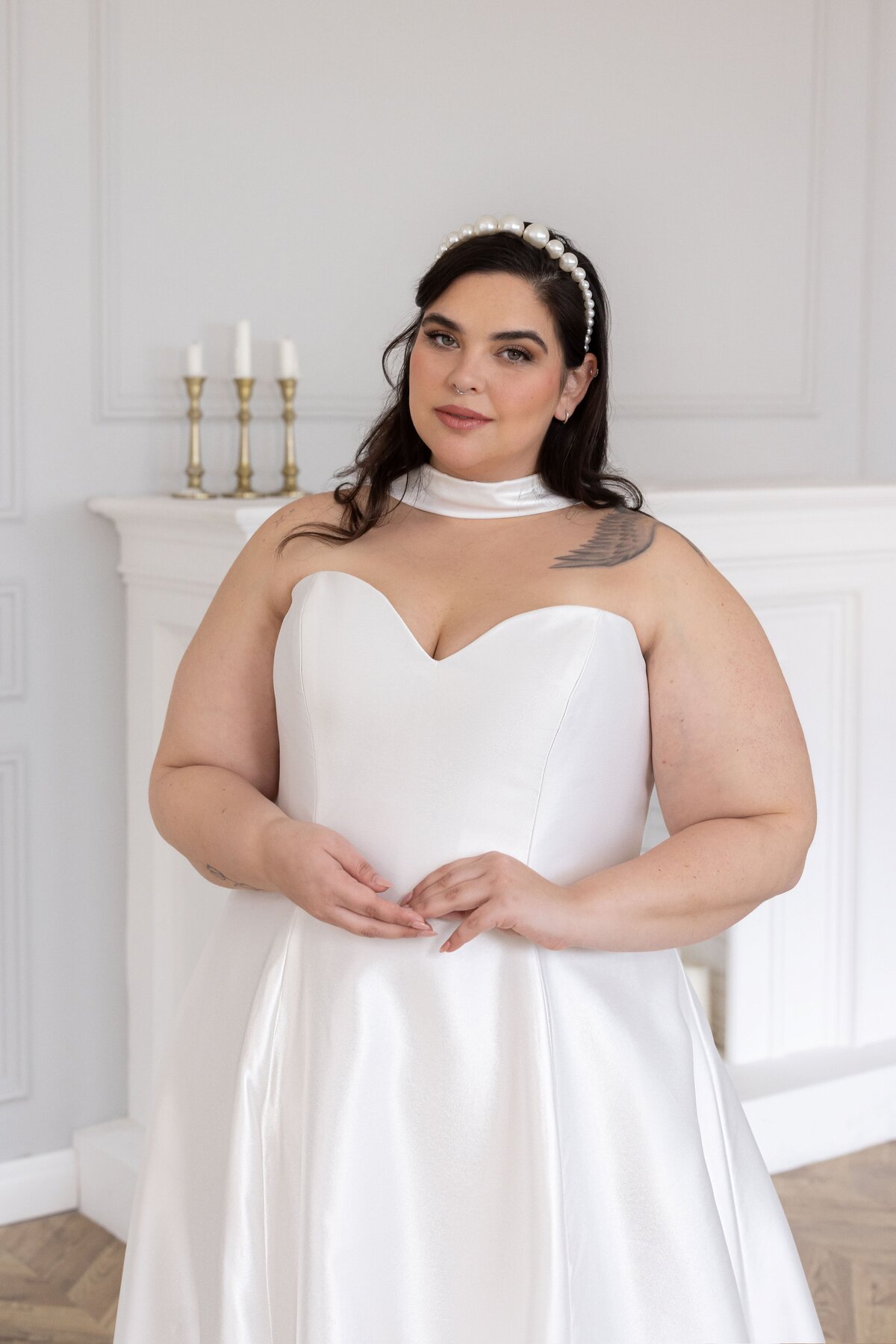 Plus size bride
