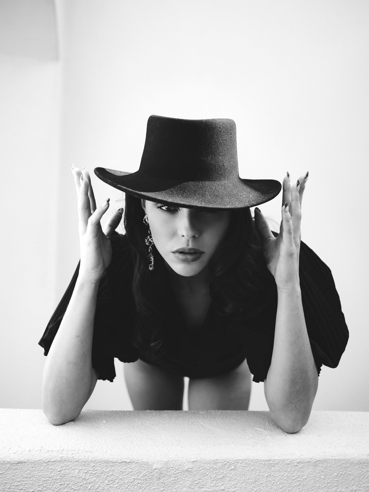 Fashion-model-photoshoot-hat-styling