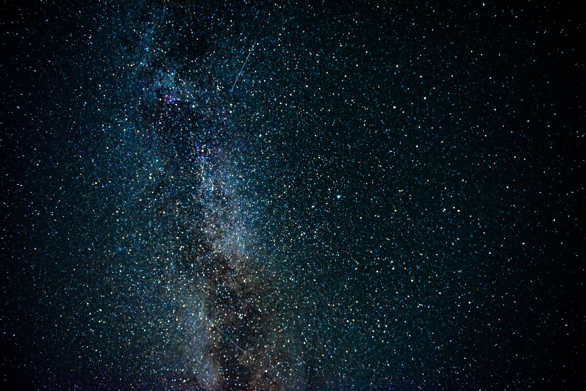Milky-Way-Night-Sky-Port-Townsend-Washington-Roxanne-Mutz-Photography_01