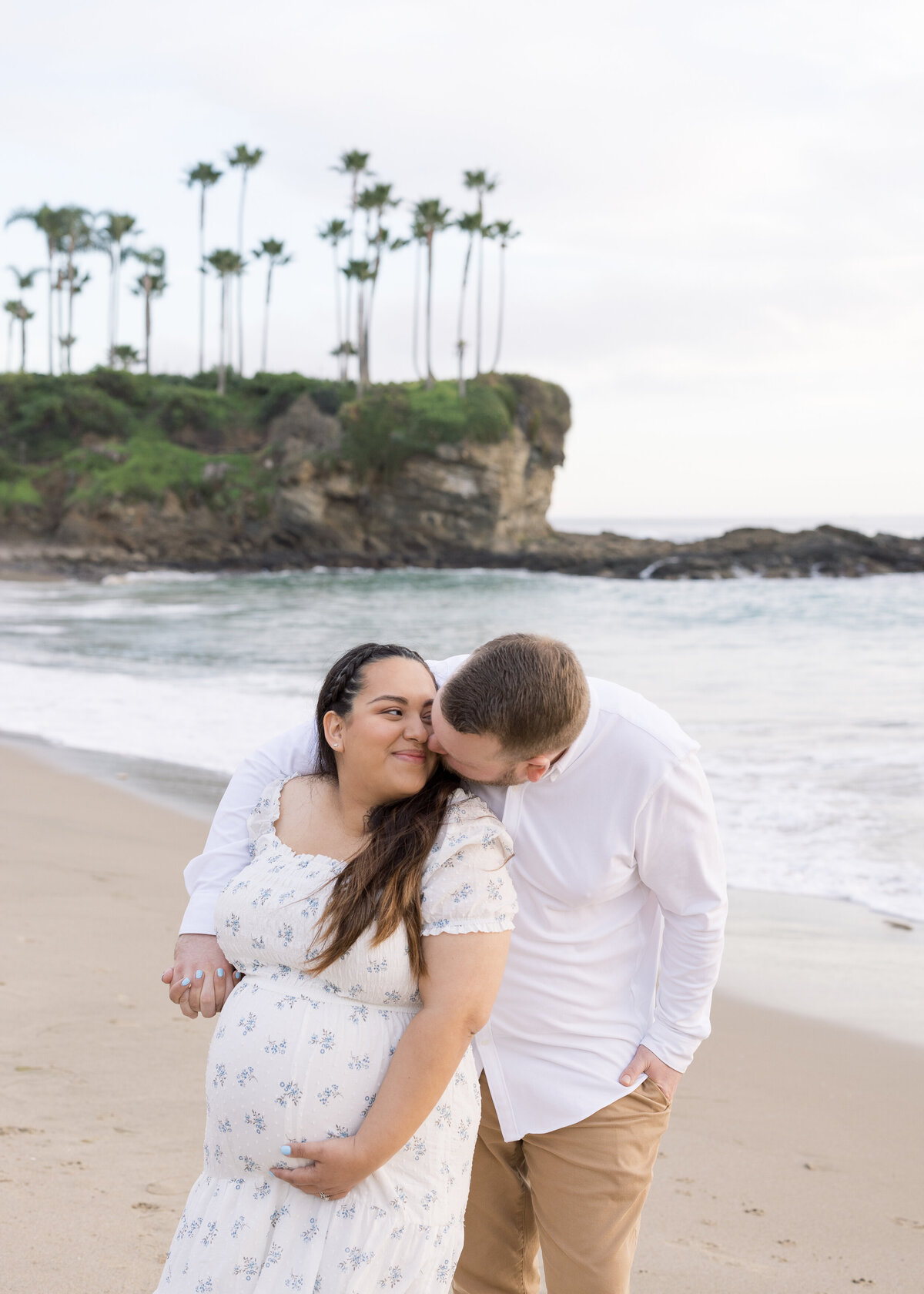 california maternity photo on the beach