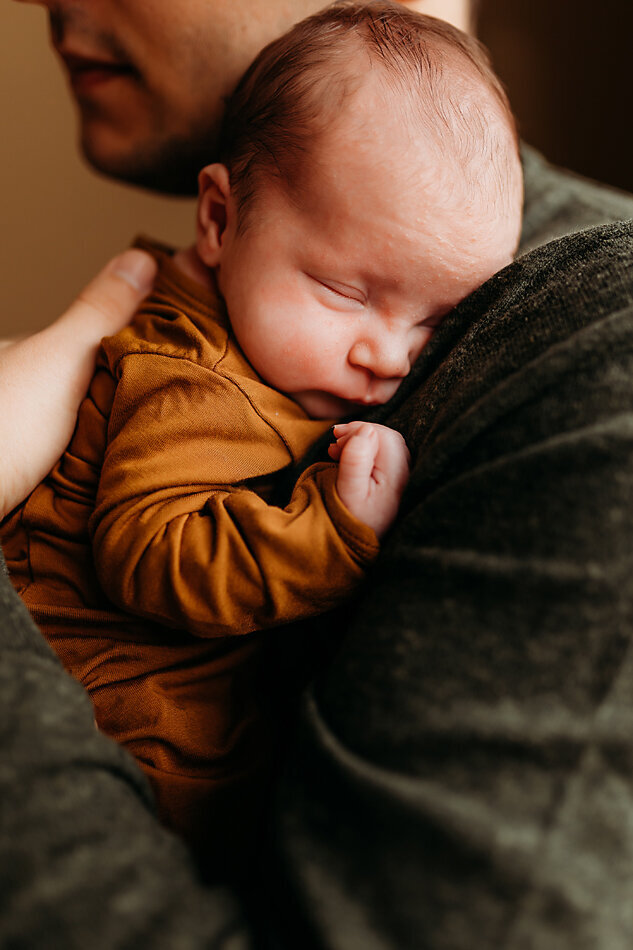 Evangelical newborn photographer
