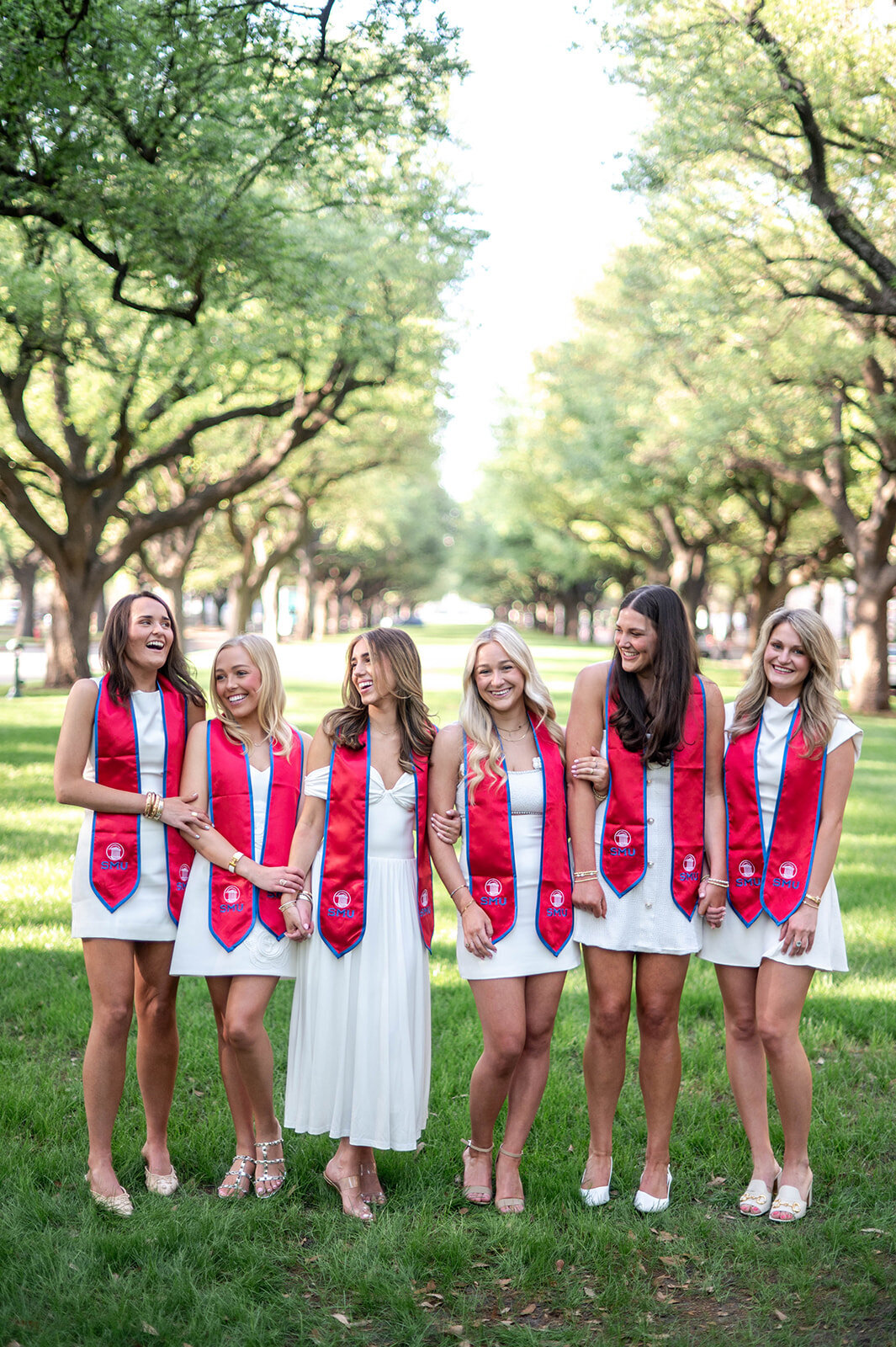 kam-smu-graduation-group-041025-17
