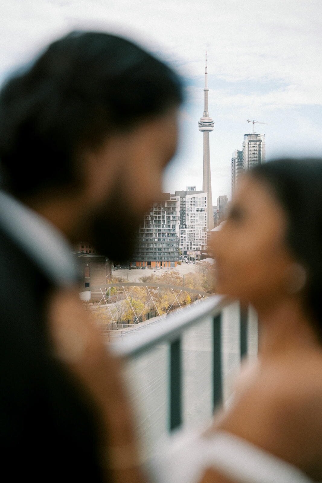 E4-Toronto-Engagement-Photoshoot-Judi-and-Raj-2024-11-03-2500px-1010