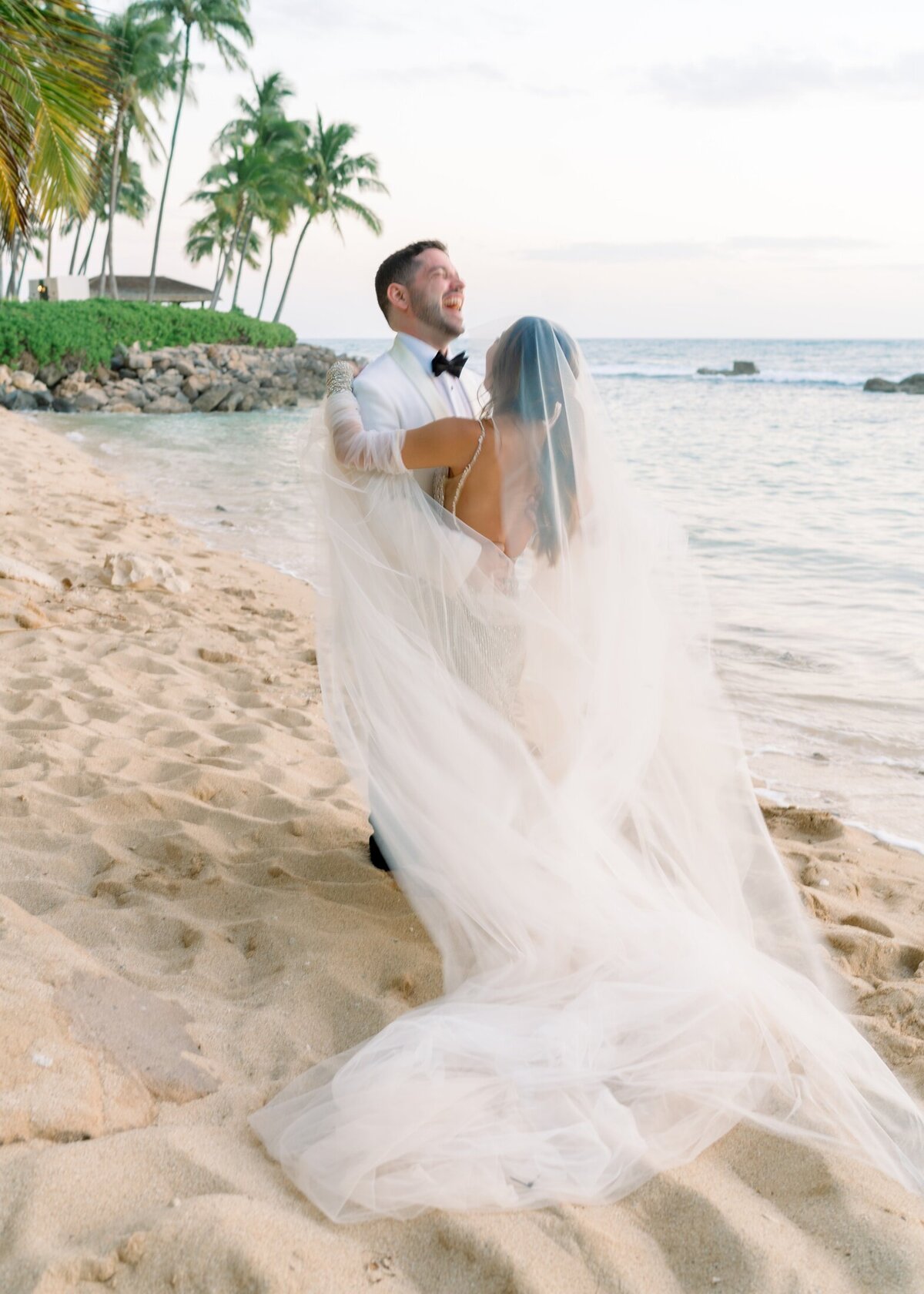 Kat Derek Oahu Hawaii Wedding Lauren Fair Photography_0096