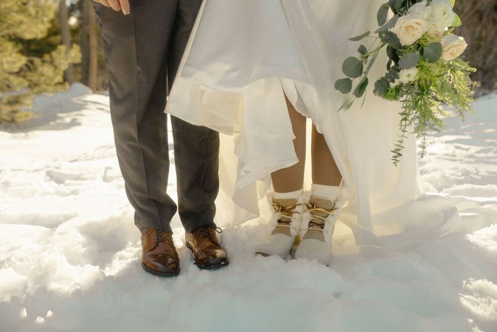 Eduina__Nelly_Lake_Tahoe_Winter_Elopement-27-3ceb7a78-1000