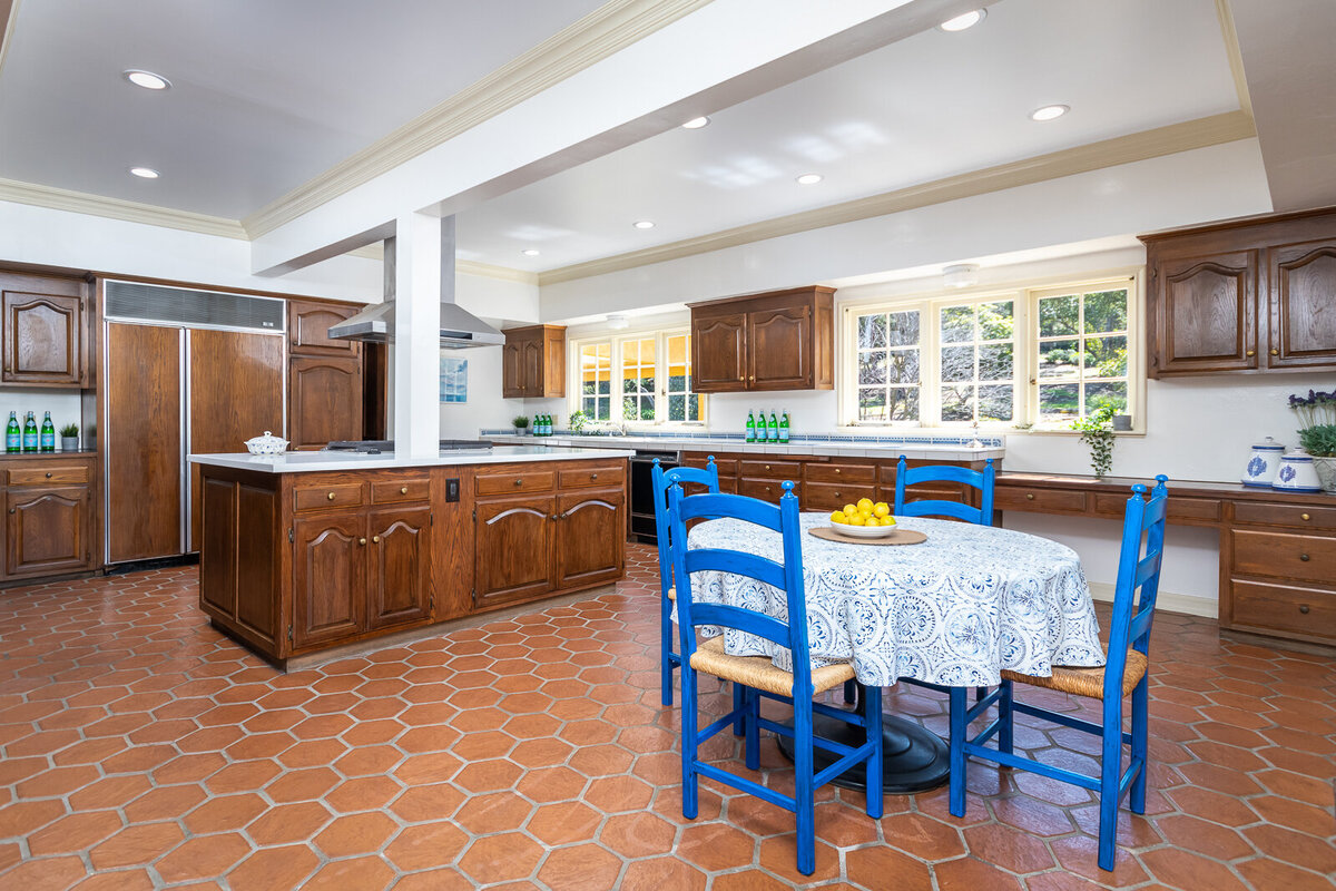 GYP_832 Highland Dr_025_MLS