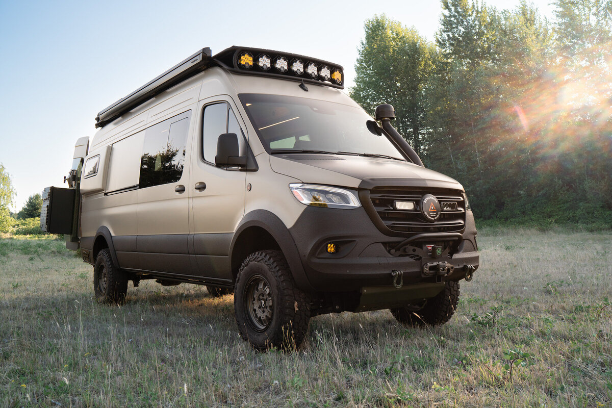 1_CeCeVan122_BenchmarkVehicles2025CeceVan122_BenchmarkVehicles2025_DSC3608