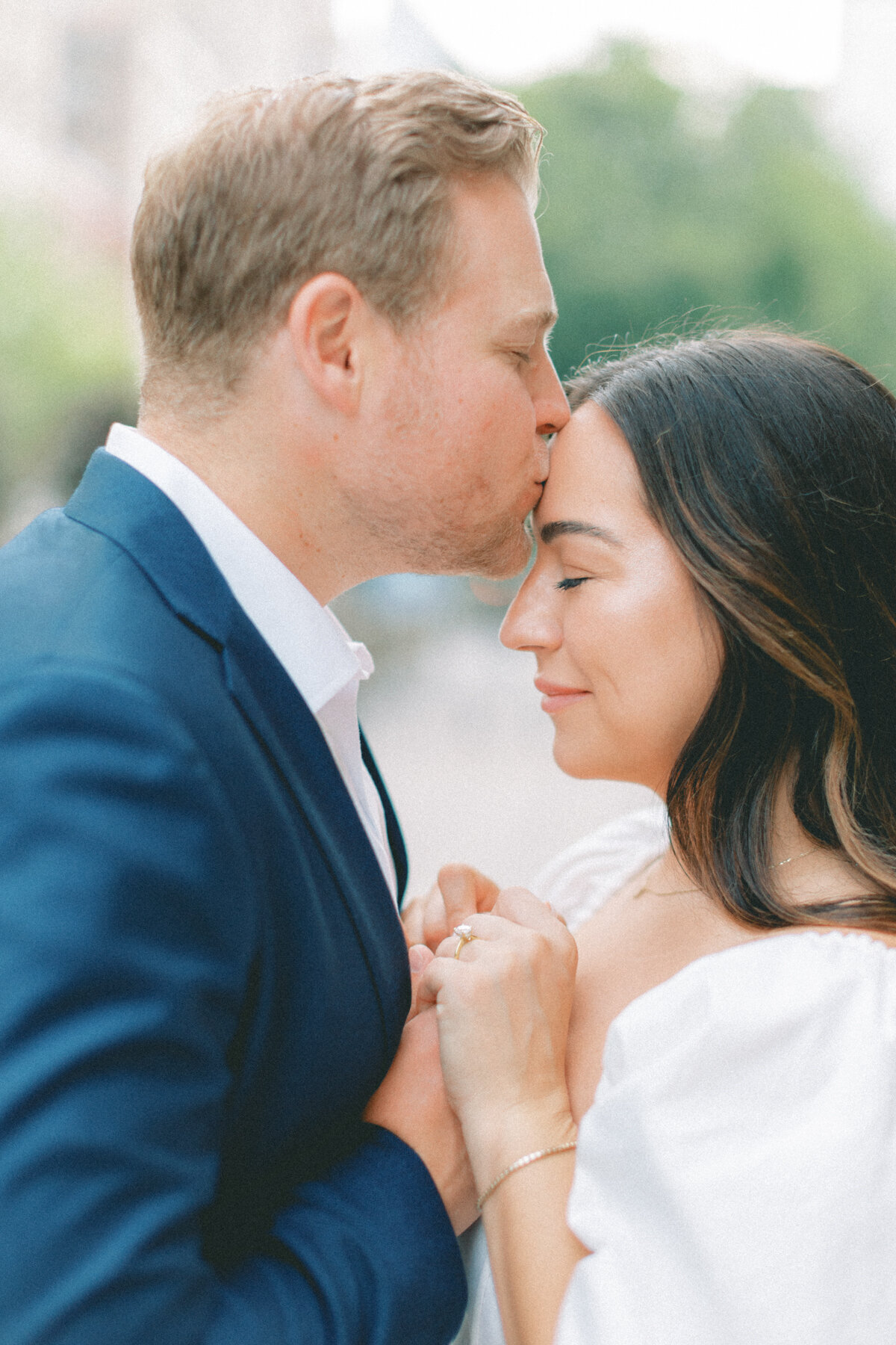 downtown-chicago-engagemnet-session-13