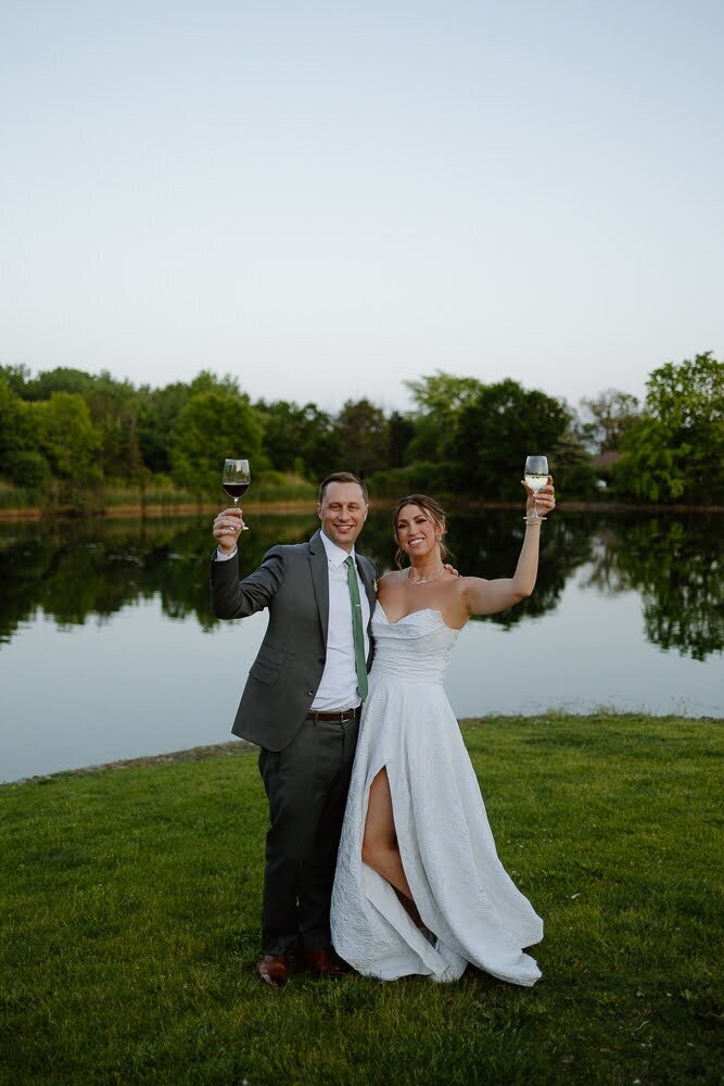 Nichole-Babiez-Photography-wedding-photographer-lincolnshire-marriott-forest-preserve-modern-elegant-whimsical-luxury-editorial-destination-57
