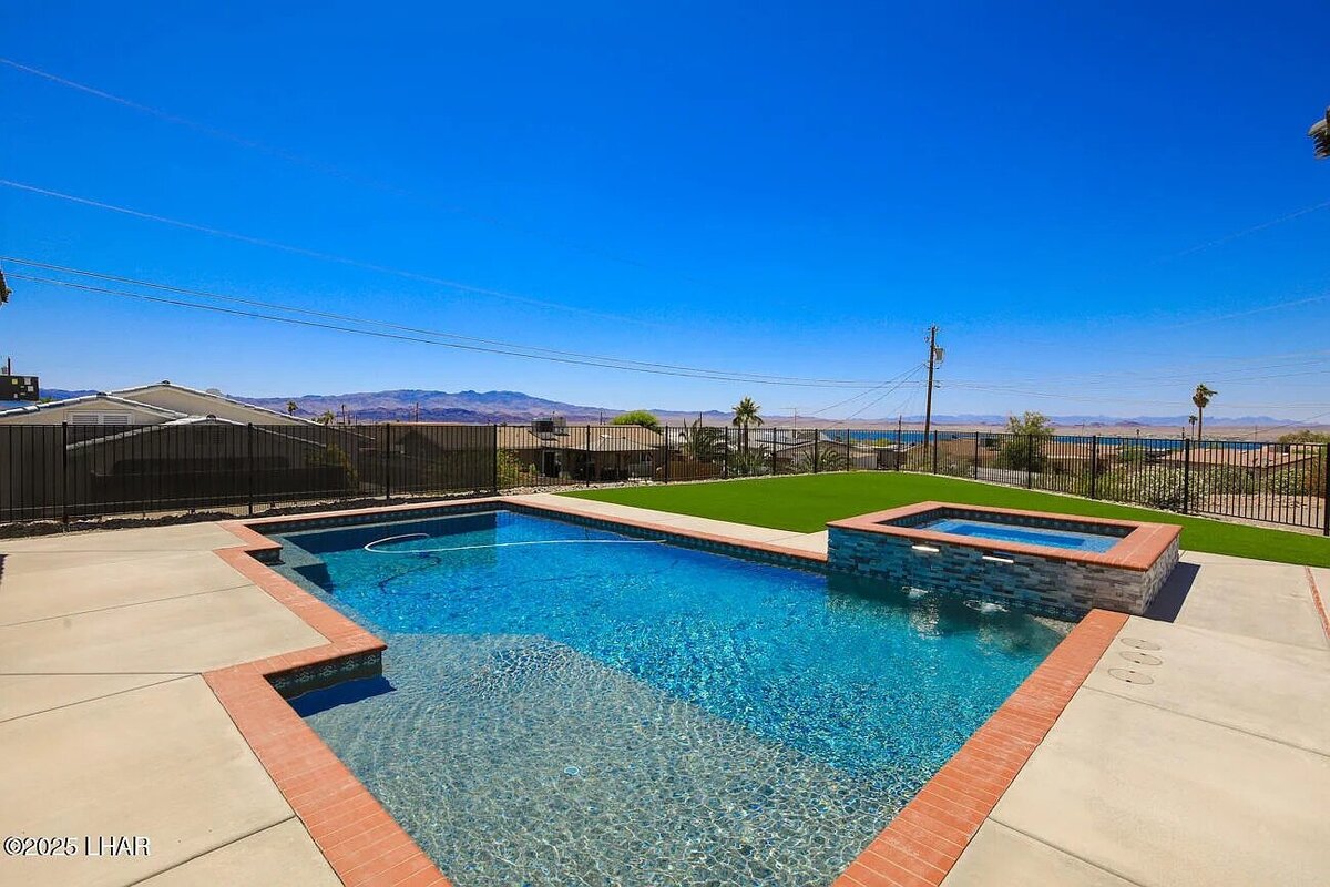 Frize Homestead Co Home and Office Interior Design and Organization — Pennant Lane Project Photo 4