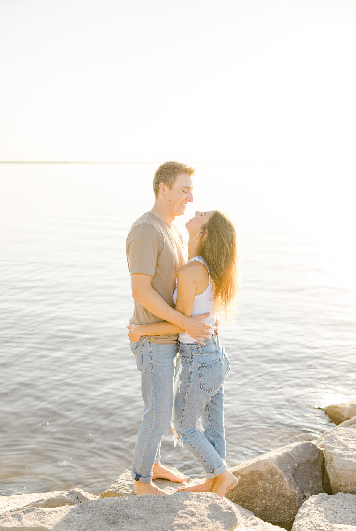 hannah-braden-engagement-session-ottawa-grey-loft-studio-2023-86