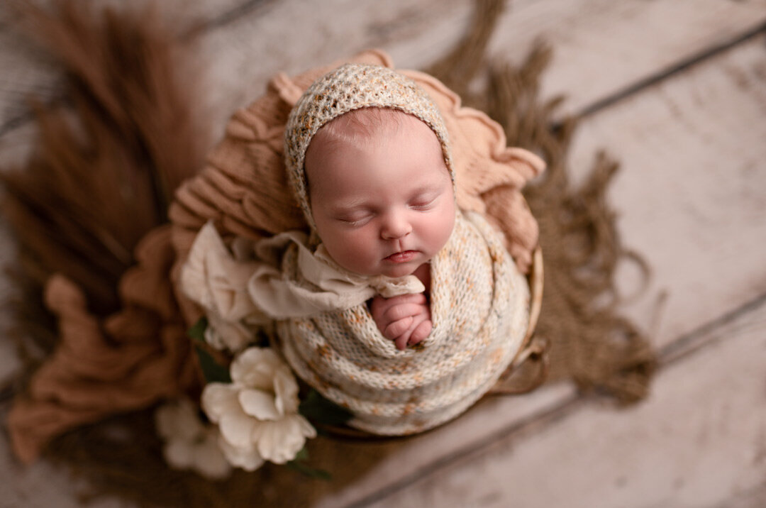 Newborn-Photography-Baby-Wrapped-Bucket-For-The-Love-Of-Photography