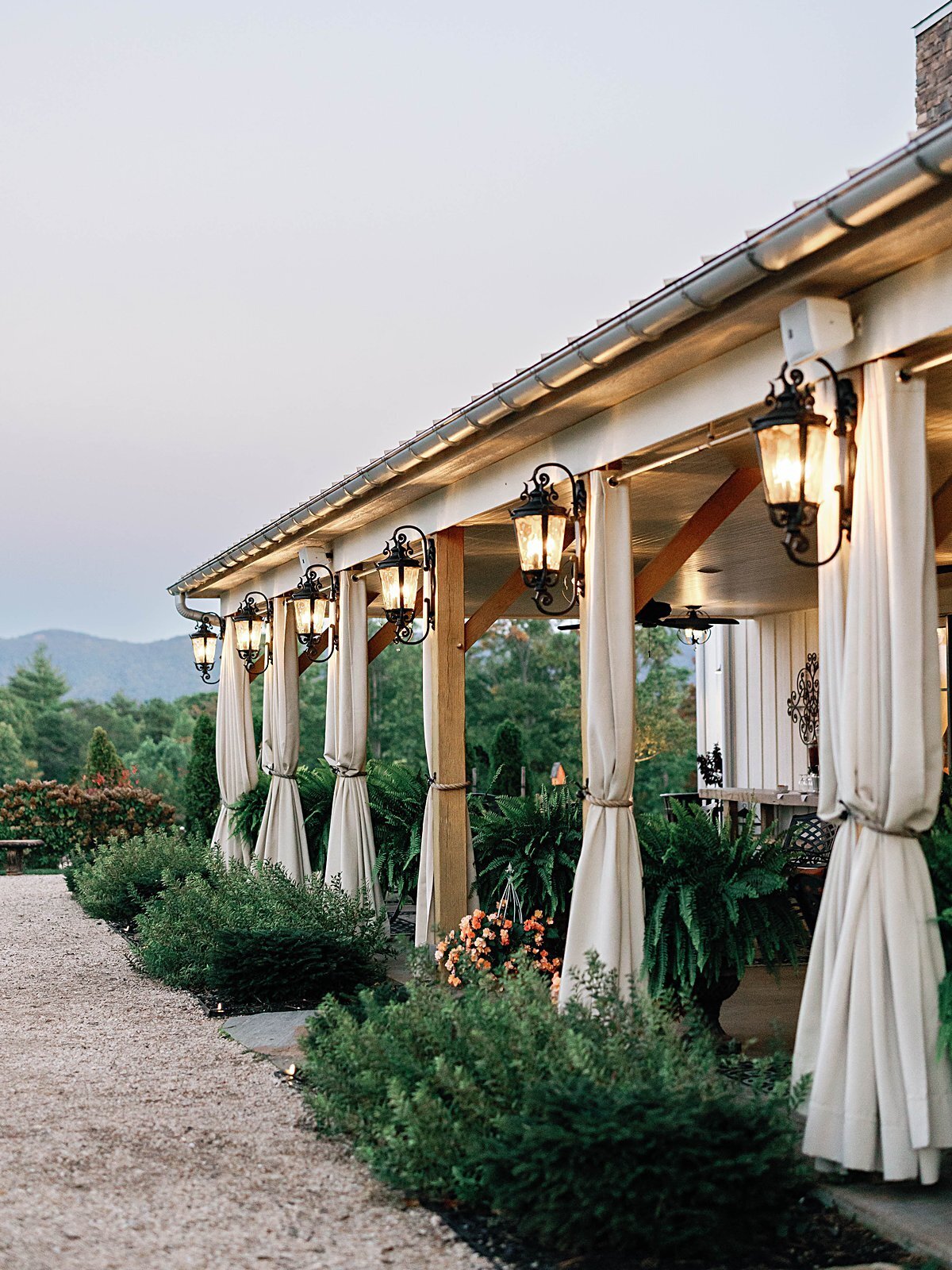 the-seclusion-wedding-lexington-virginia-the-hancocks_1169