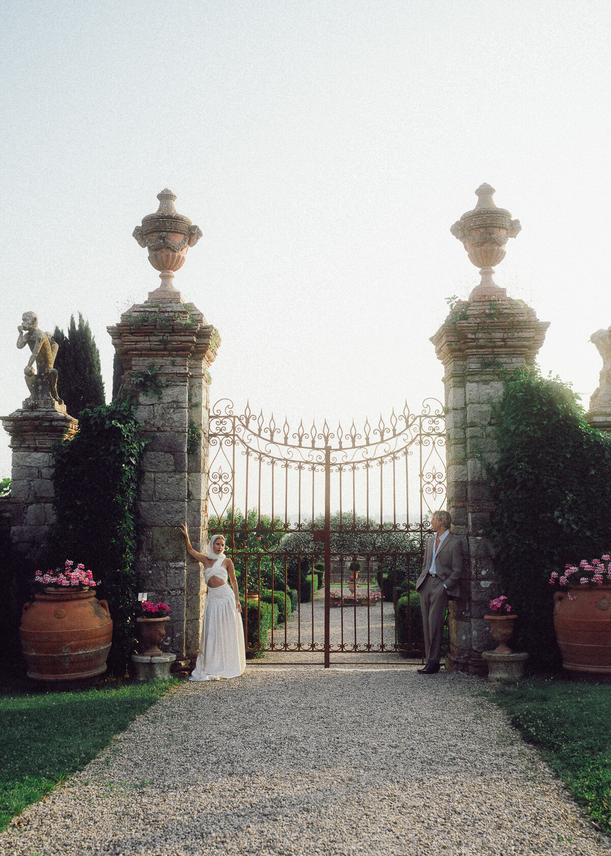 8. villa-di-geggiano-tuscany-destination-wedding-14