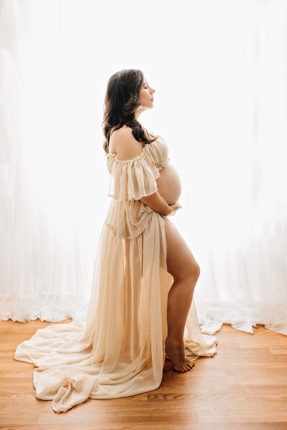 maternity in pittsburgh, studio maternity, pregnancy announcement, pittsburgh photographer maternity, maternity photographer, best maternity photographer pittsburgh, maternity photographer near me, Bridgeville maternity photographer, pittsburgh maternity photographer, fine art photographer, photographer near me