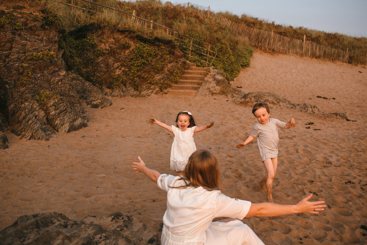 Family Photographer Devon_Bantham Beach, UK_Freckle Photography_021