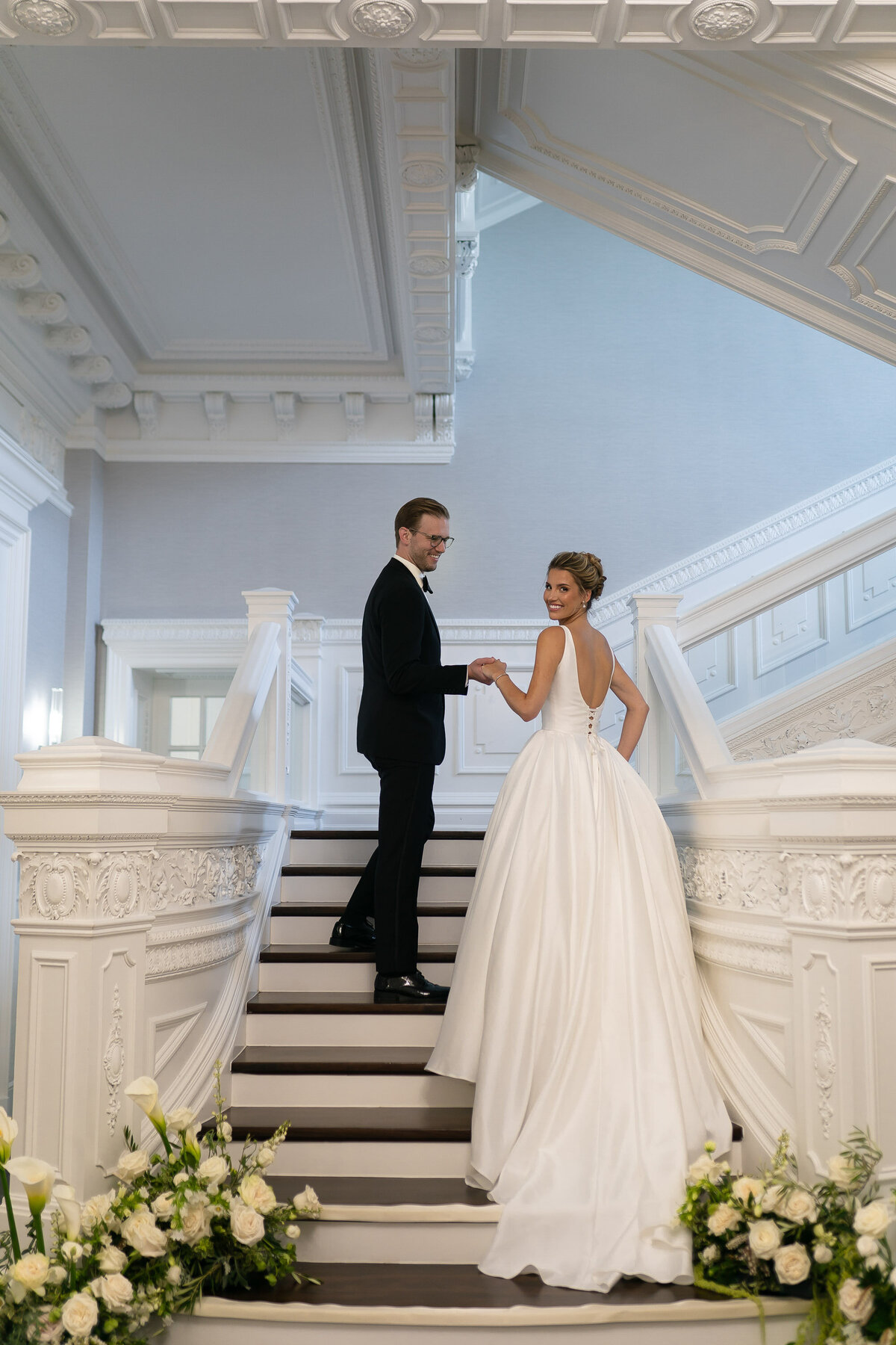 golden hour champagne ivory stone manor wedding lake geneva-19