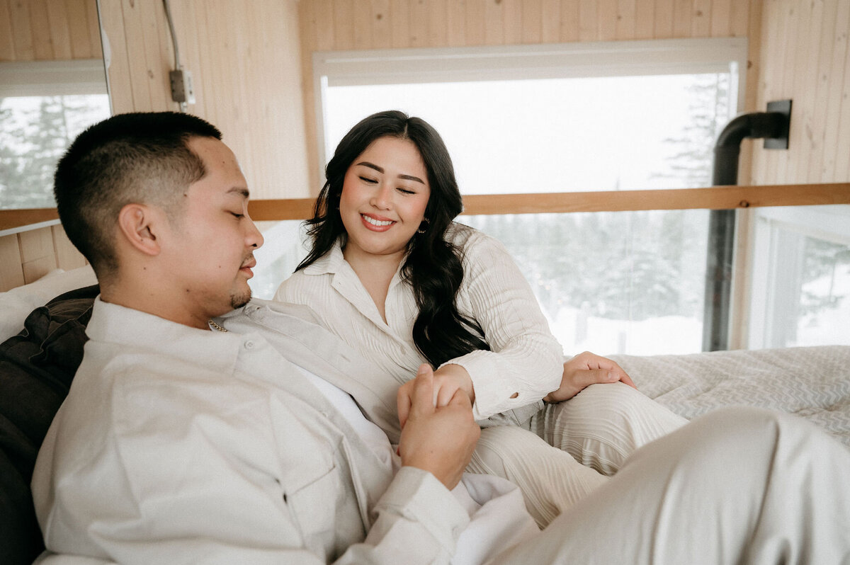 S-R_Winter-Elopement-Quebec-16