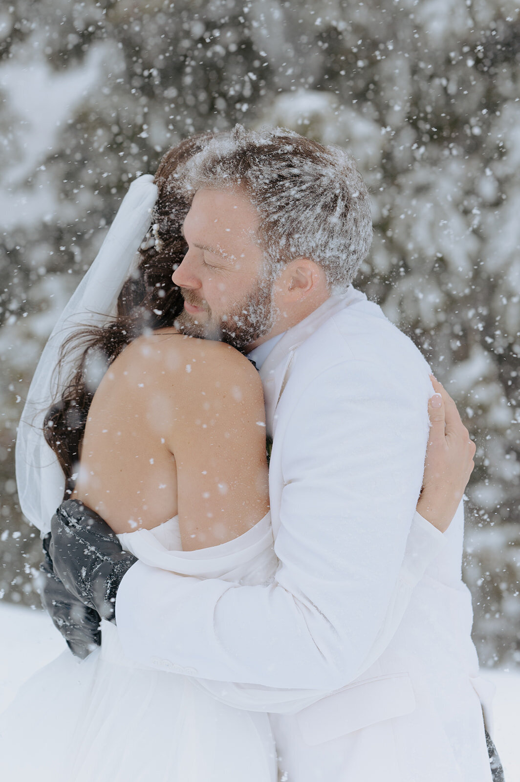 Winter-Elopement-B-T-67