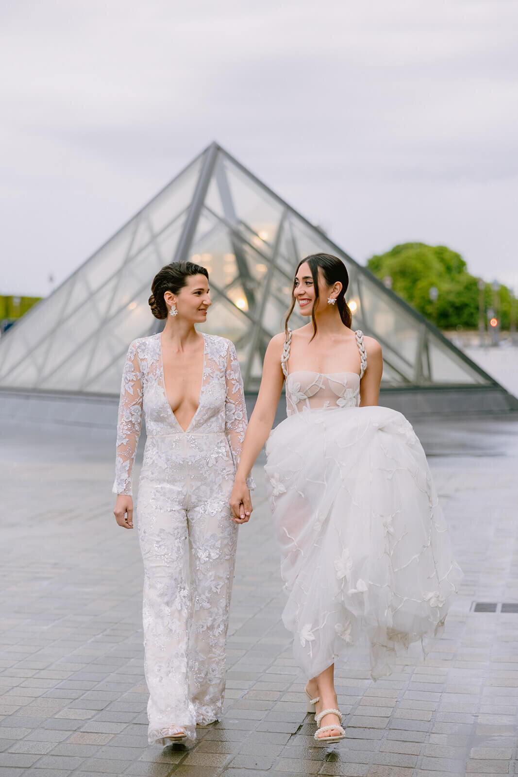 Paris-Elopement-Larisa-Shorina-Photography-le-Prive-Collective-4