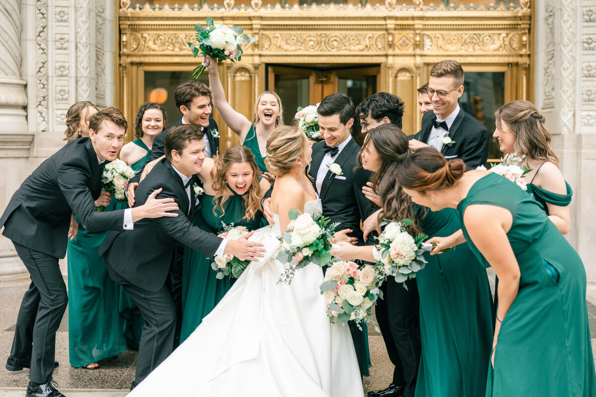 Lexi Benjamin Photography_An Elegant fall Chicago Wedding steeped in Chicago at The Rookery-27