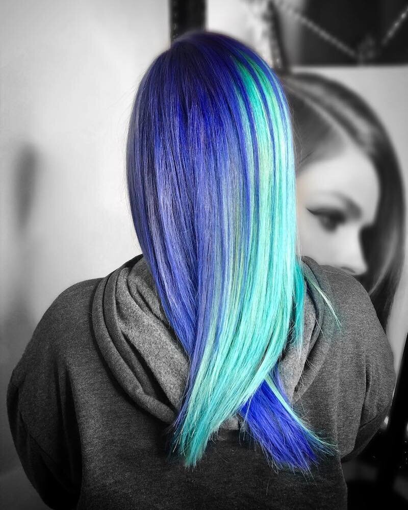 las-vegas-summerlin-hair-stylist-blue