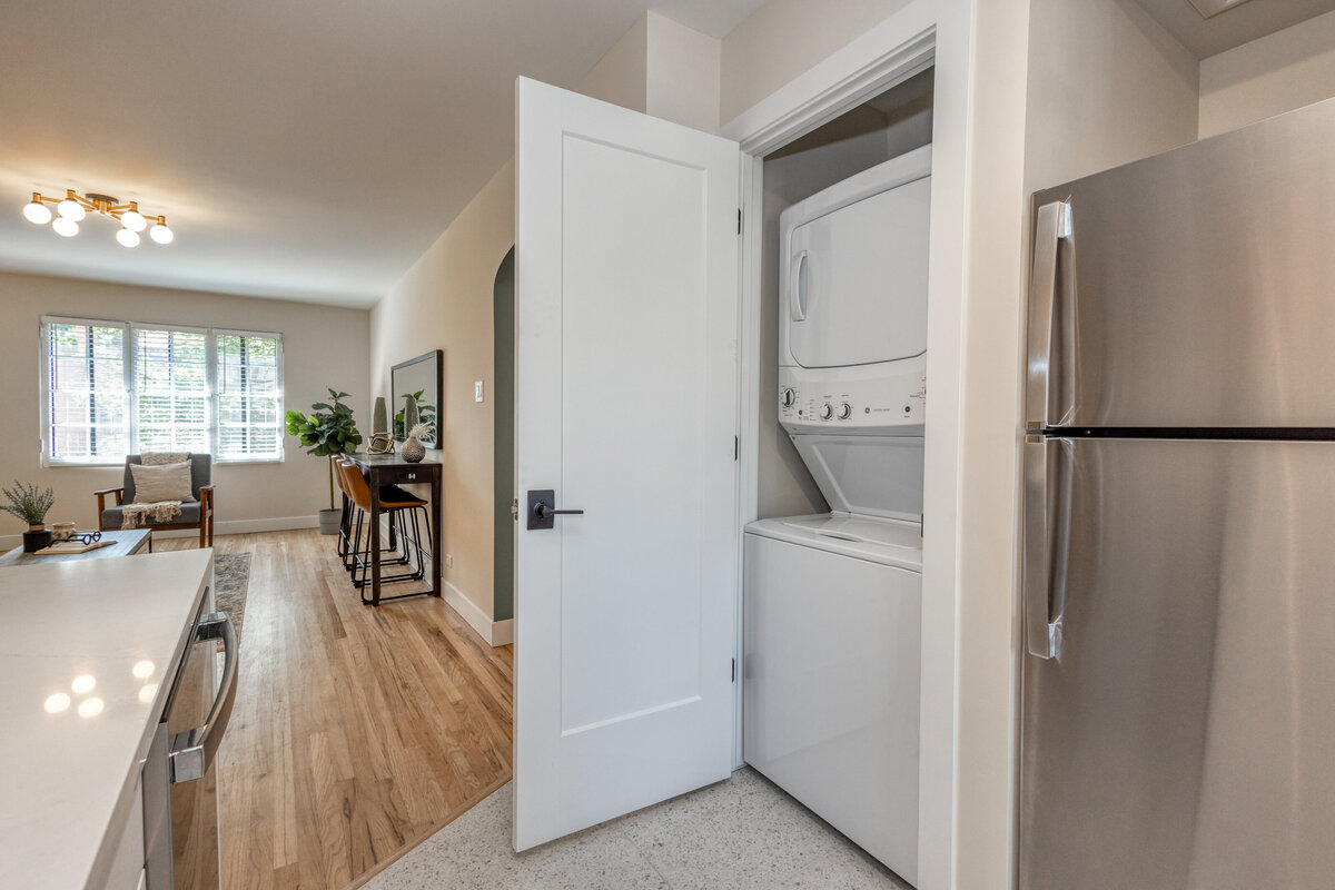 958-968 N Washington St-Mary Lou Apartments in Downtown Denver-Unit 958-202 staged-012