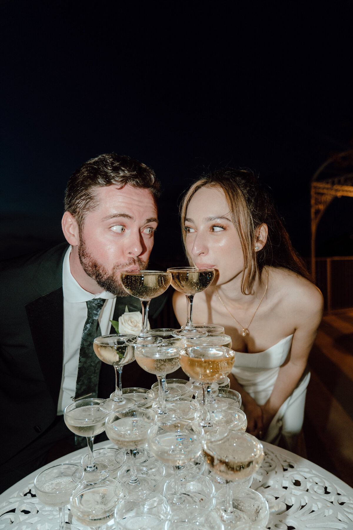Champagne-Pour-Cake-Cutting-26