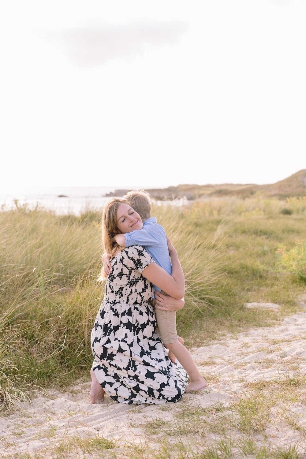 seance-famille-grossesse-photographe-vendee-1