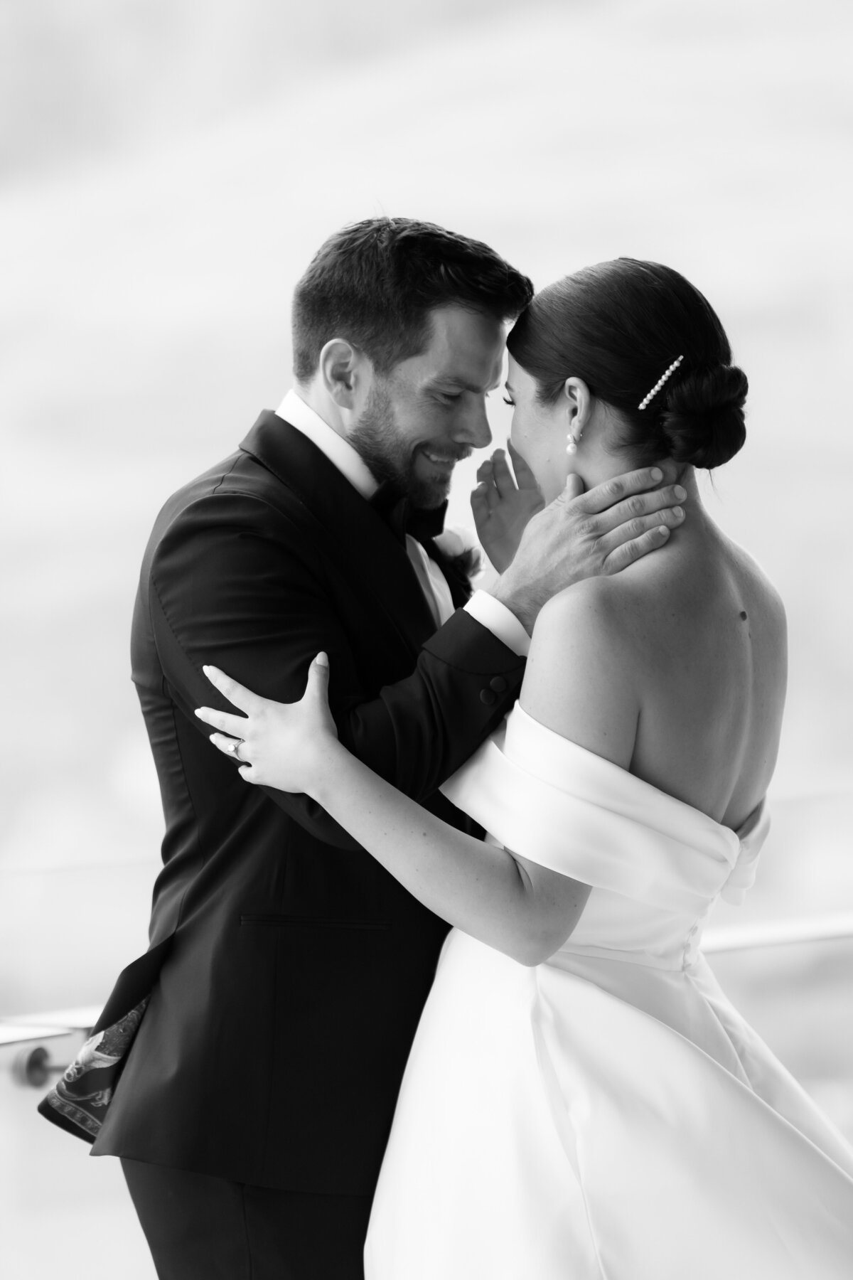 MeghanHemstra-Romantic-Hatley-Castle-Wedding-29