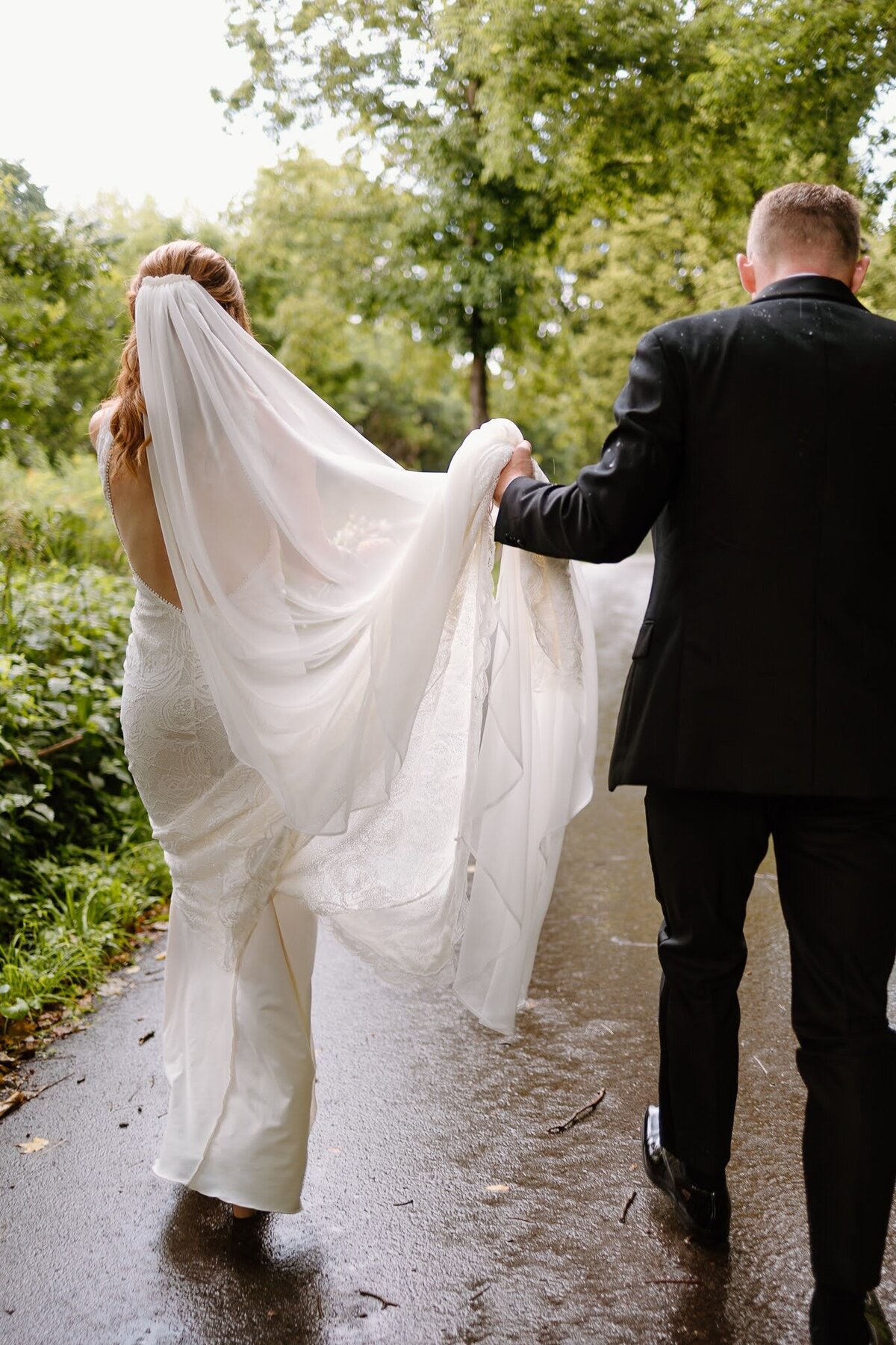 Nichole-Babiez-Photography-07.15.2023-Artifact-events-downtown-chicago-montrose-pointe-bird-sanctuary-wedding-photos-candid-luxury-fall-destination-28