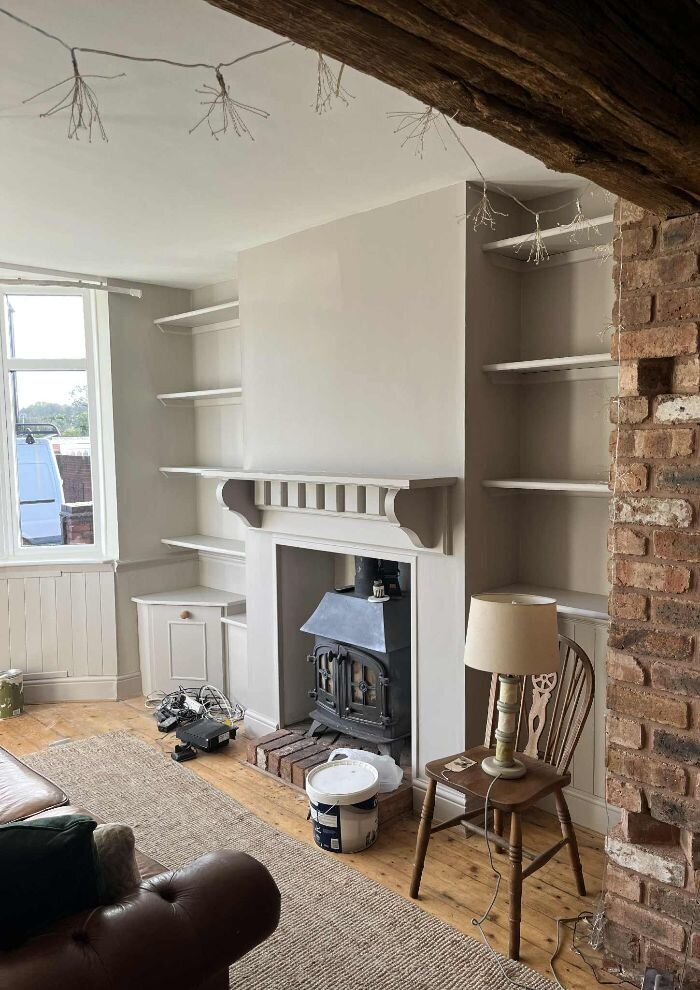 Installing-shelving