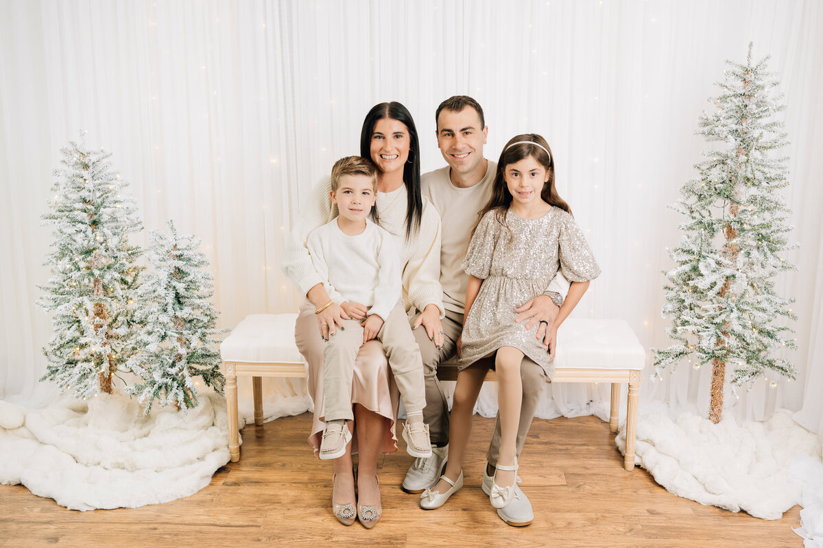 CT Studio Holiday Mini Session | CT Family Photographer