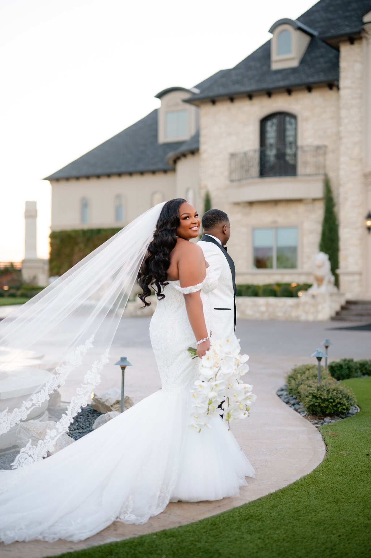 Wedding at Knotting Hill Place in Little Elm, Texas - 50