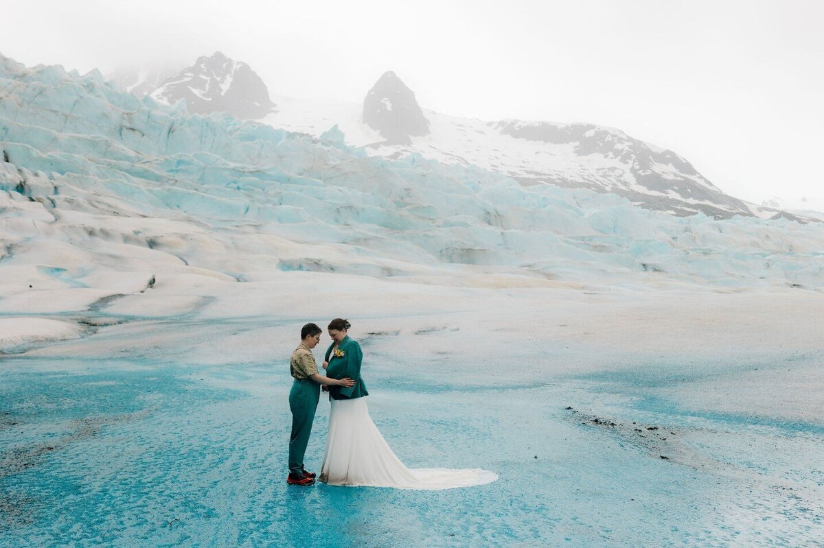 elope-in-minnesota-342