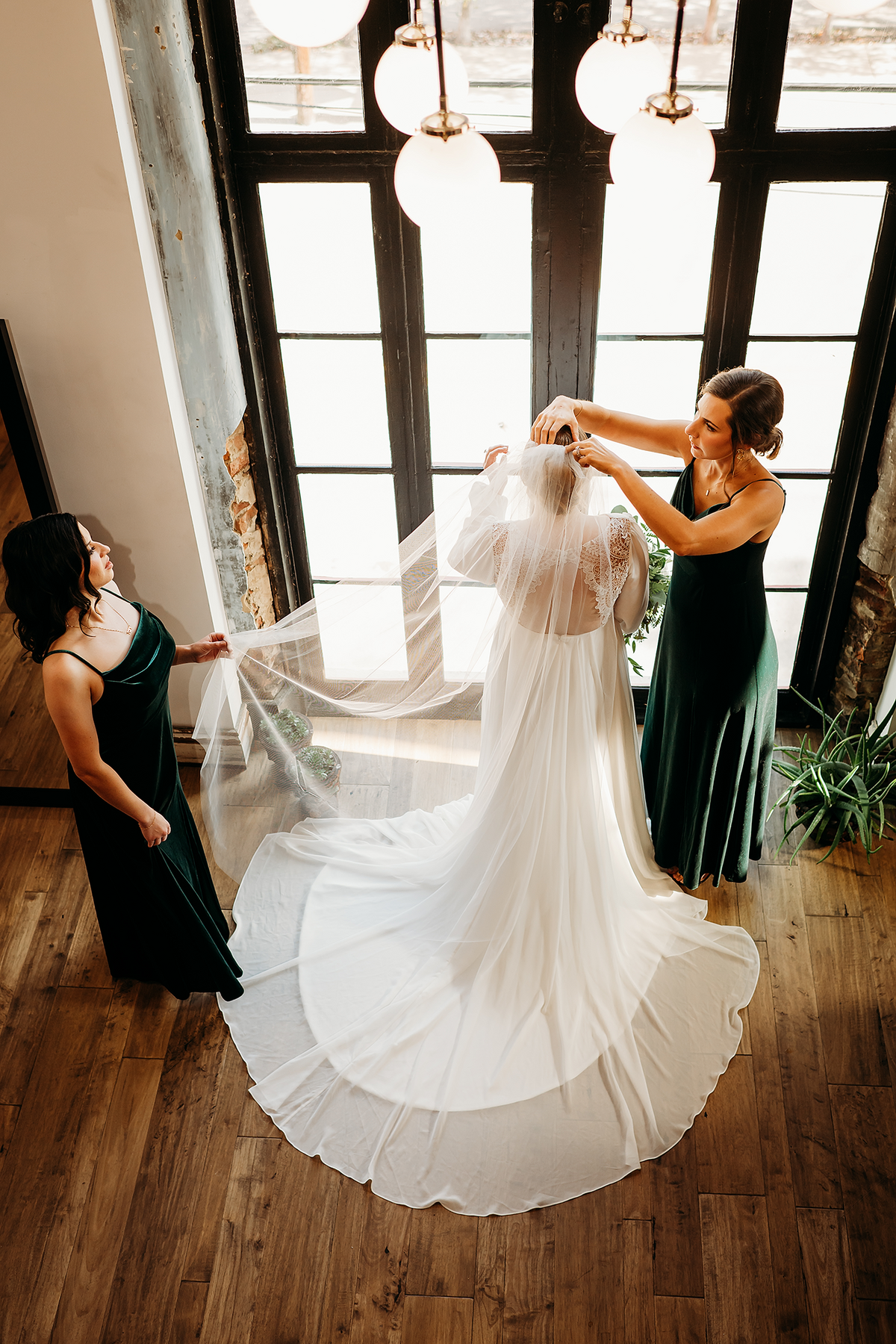 Louisville KY wedding photographer