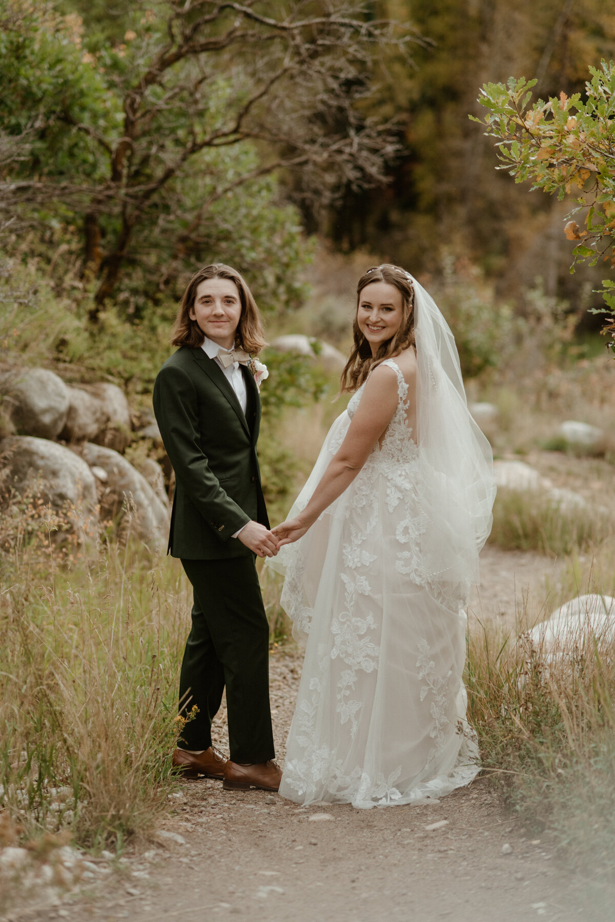 inviting-modern-nature-inspired-wedding-aspen