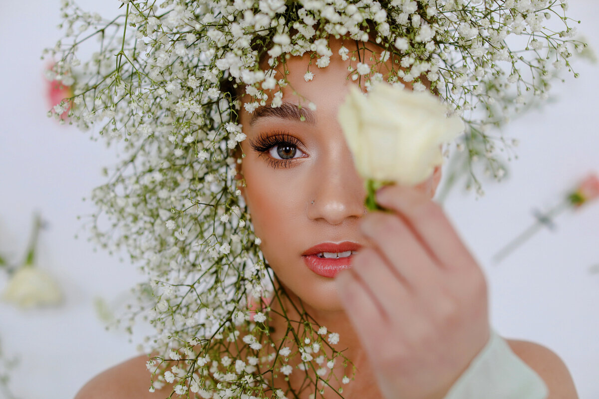 Lancaster-Senior-Photos-Creative-studio-session-floral-fashion