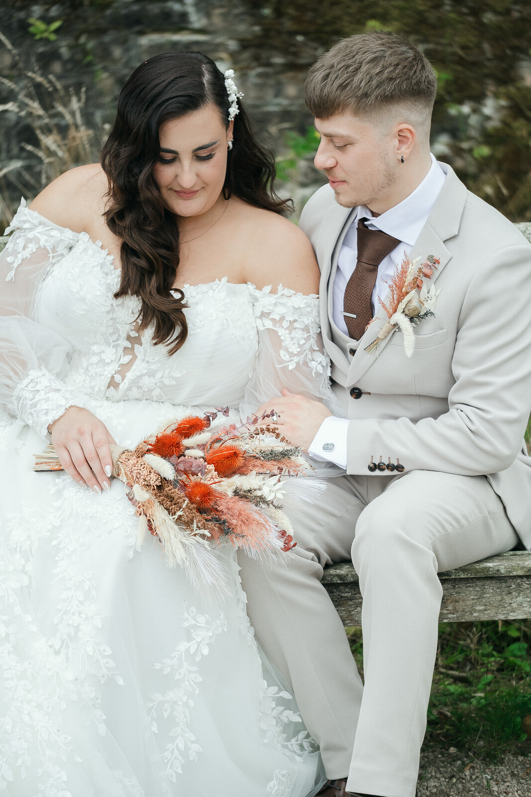 Romantic Nottingham Wedding at Newstead Abbey - Timeless Love in a Historic Setting-122